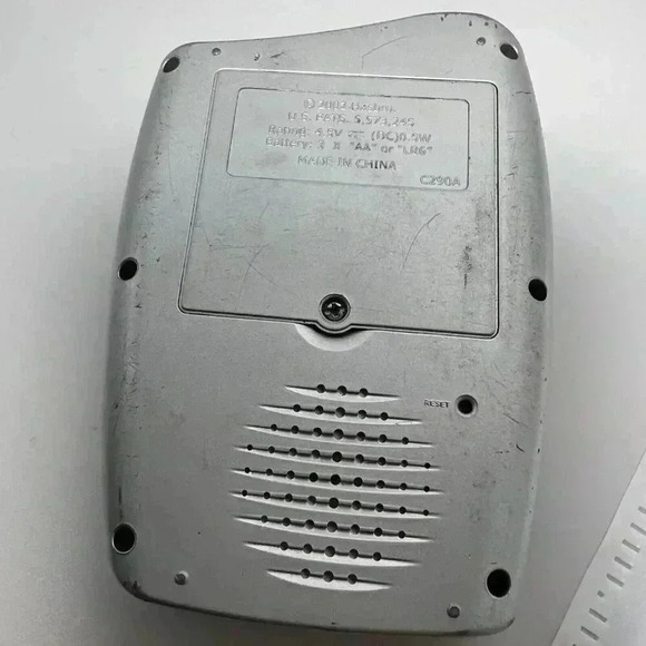 Vintage Tiger Lights Out Works! 2002 Hand Held Electronic Game Puzzle Brain - Picture 2 of 6